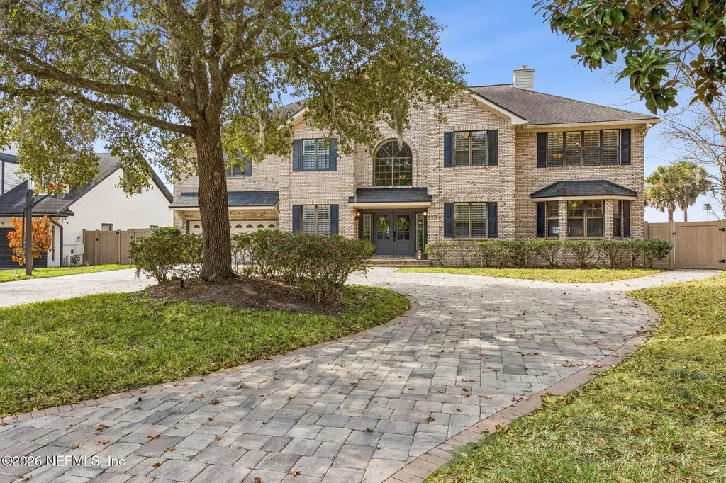 6518 Christopher Point Road W Jacksonville FL 32217