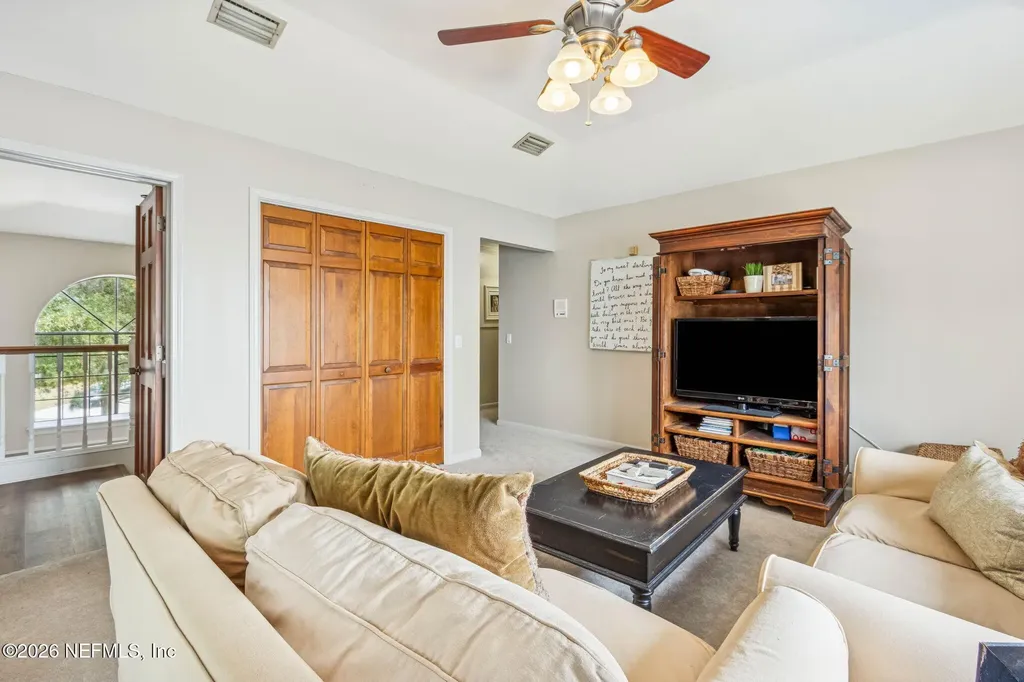 6518 Christopher Point Road W Jacksonville FL 32217
