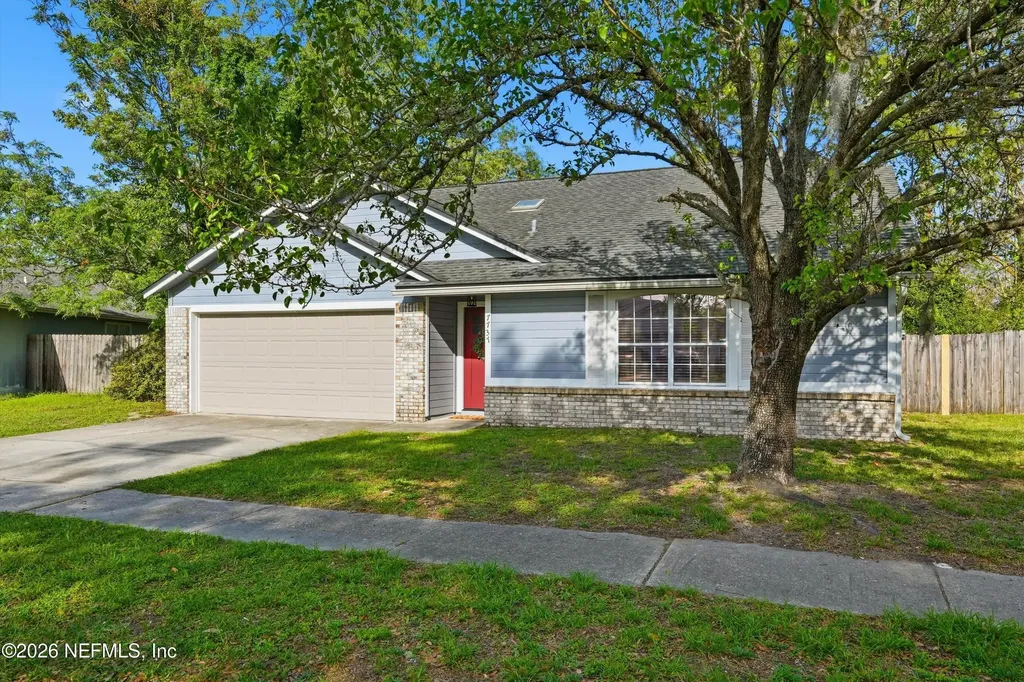 7737 Mistwood Circle E Jacksonville FL 32244