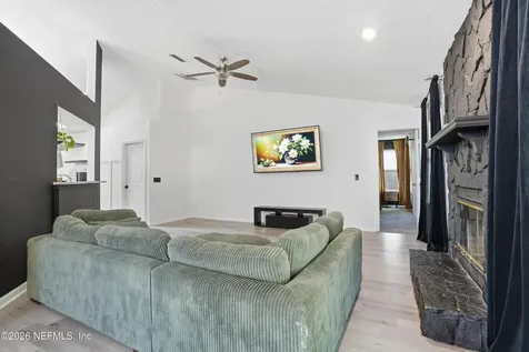 7737 Mistwood Circle E Jacksonville FL 32244