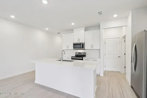 29 Rangeline Drive St. Augustine FL 32092