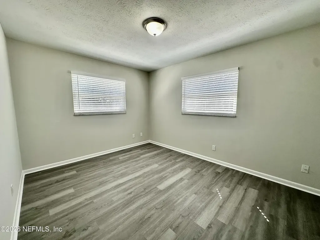 8044 Renault Drive N Jacksonville FL 32244