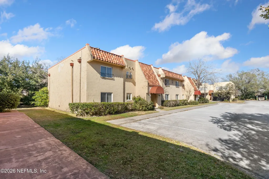 3915 Toreador Court Jacksonville FL 32217