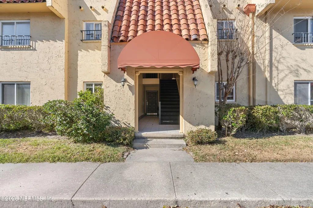 3915 Toreador Court Jacksonville FL 32217