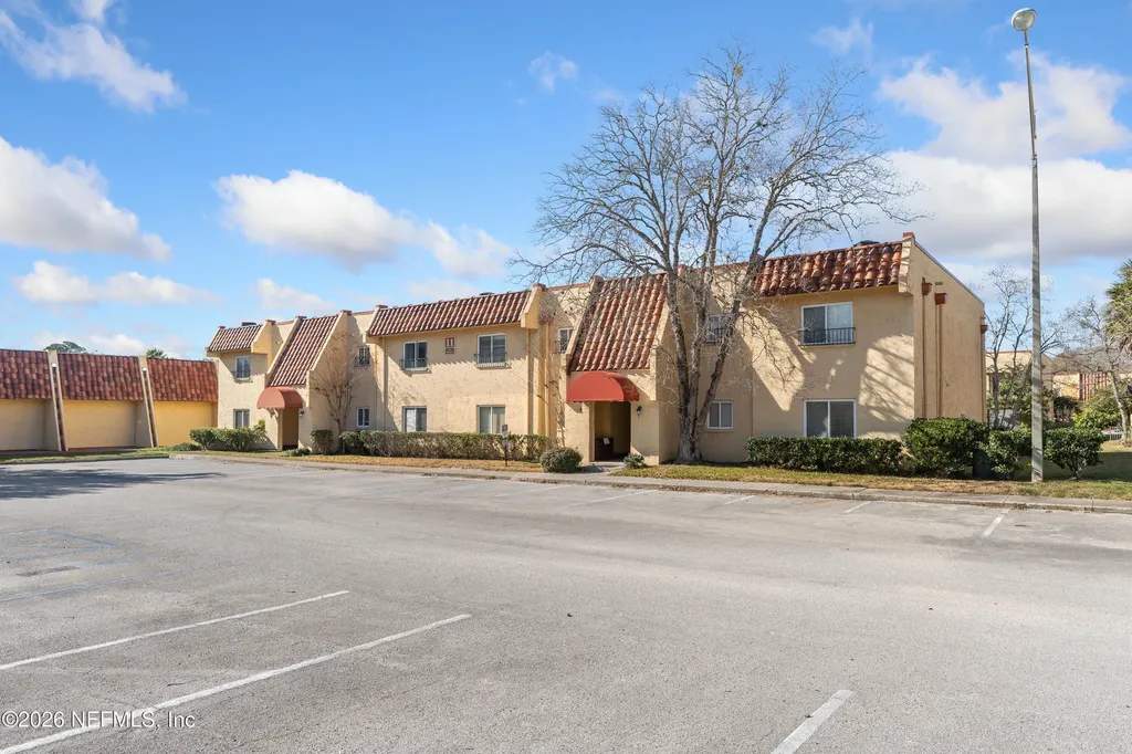 3915 Toreador Court Jacksonville FL 32217