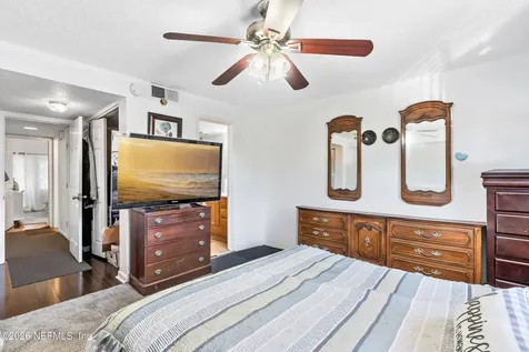 3915 Toreador Court Jacksonville FL 32217