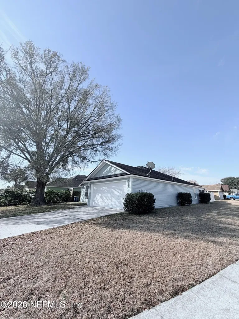 424 Casheros Cove Drive Jacksonville FL 32225