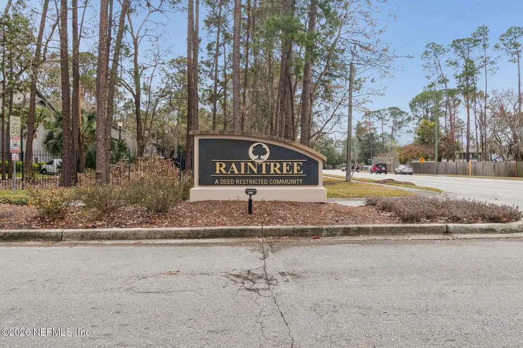 4161 Rollingwood Court Jacksonville FL 32257