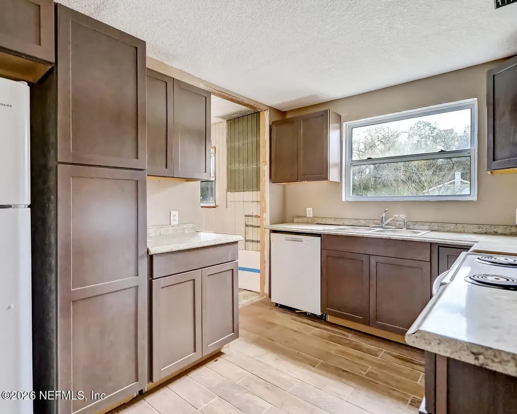 172 W Mciver Avenue Macclenny FL 32063