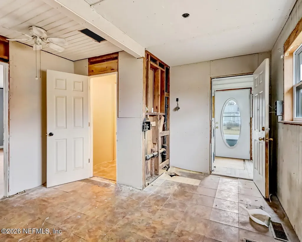 172 W Mciver Avenue Macclenny FL 32063