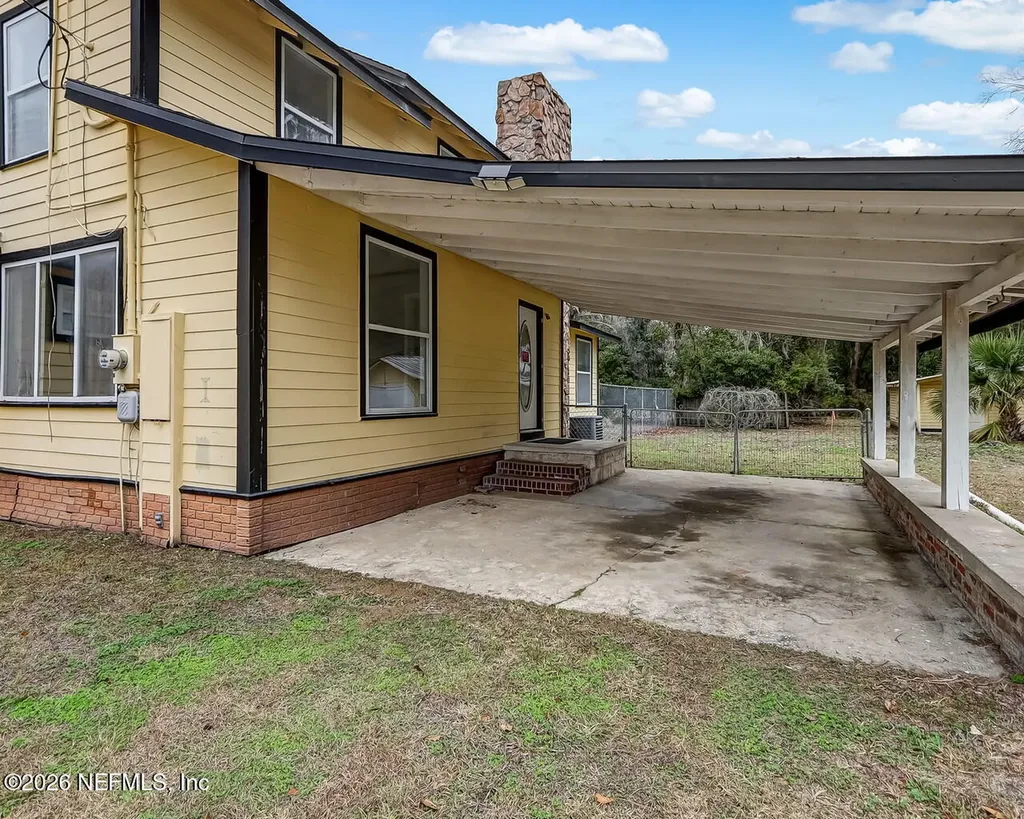 172 W Mciver Avenue Macclenny FL 32063