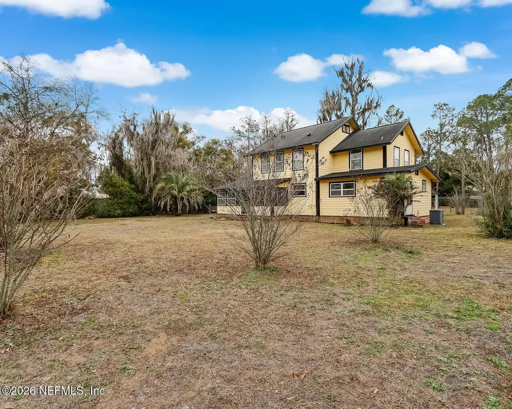 172 W Mciver Avenue Macclenny FL 32063