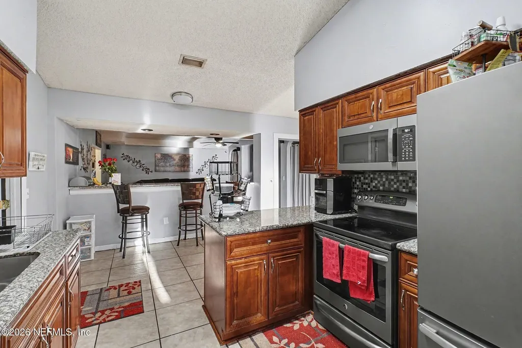 841 Chalmet Lane Jacksonville FL 32218