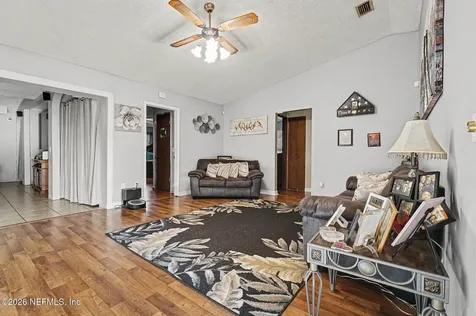841 Chalmet Lane Jacksonville FL 32218