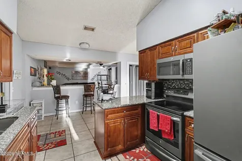 841 Chalmet Lane Jacksonville FL 32218