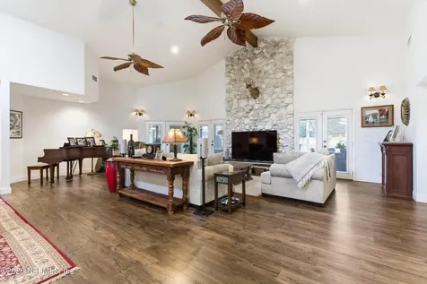 1035 Anchor Road St. Johns FL 32259