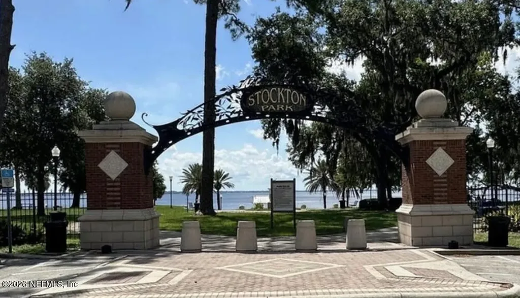 2813 Princeton Avenue Jacksonville FL 32210