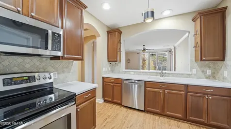 4480 Deerwood Lake Parkway Jacksonville FL 32216