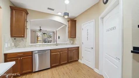 4480 Deerwood Lake Parkway Jacksonville FL 32216
