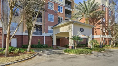 4480 Deerwood Lake Parkway Jacksonville FL 32216