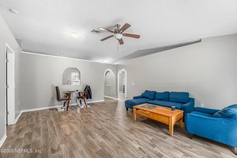 2715 Lantana Lakes Drive E Jacksonville FL 32246