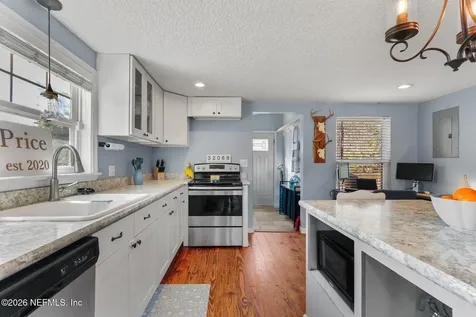 5402 Angus Road Middleburg FL 32068