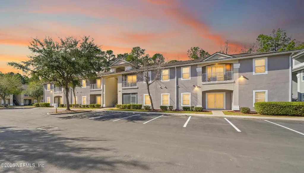 6081 Maggies Circle Jacksonville FL 32244