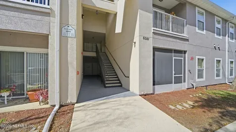 6081 Maggies Circle Jacksonville FL 32244