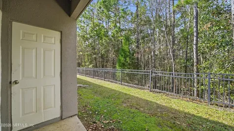 6081 Maggies Circle Jacksonville FL 32244