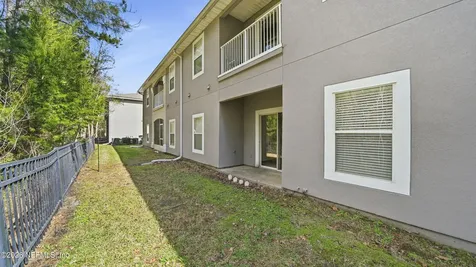 6081 Maggies Circle Jacksonville FL 32244