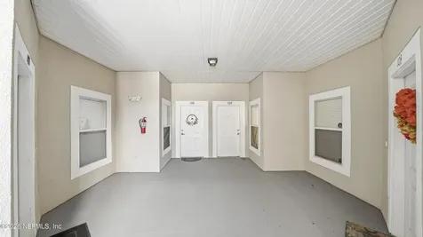6081 Maggies Circle Jacksonville FL 32244