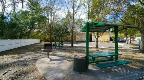 6081 Maggies Circle Jacksonville FL 32244