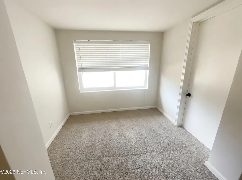 6123 Robbins Circle S Jacksonville FL 32211