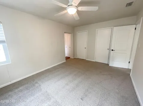 6123 Robbins Circle S Jacksonville FL 32211