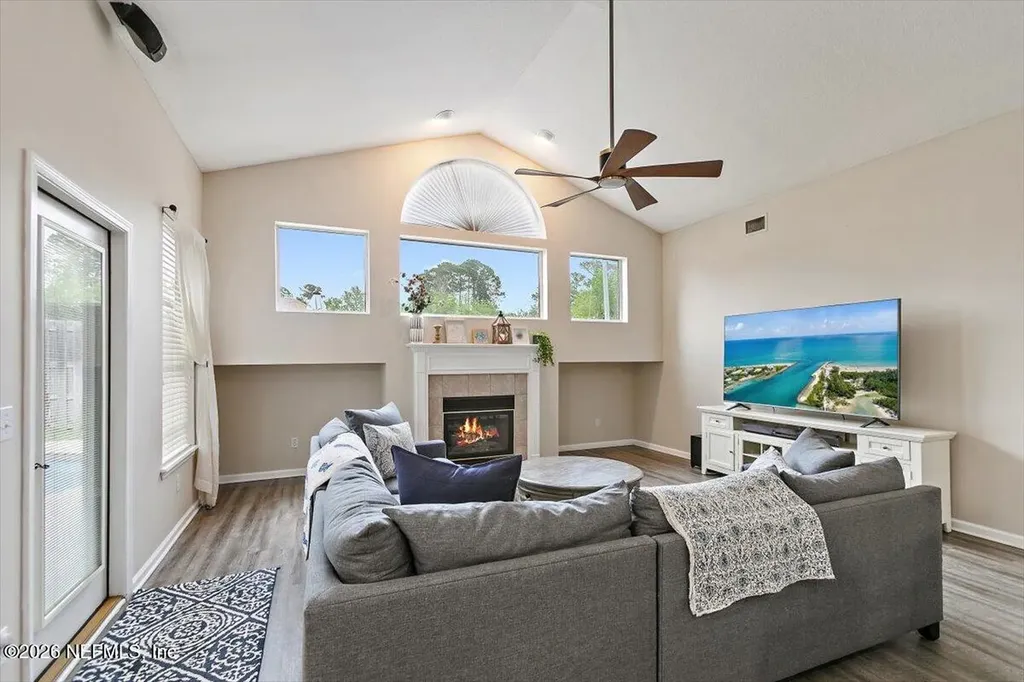 1858 Sentry Oak Court Fleming Island FL 32003