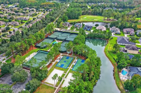 1858 Sentry Oak Court Fleming Island FL 32003