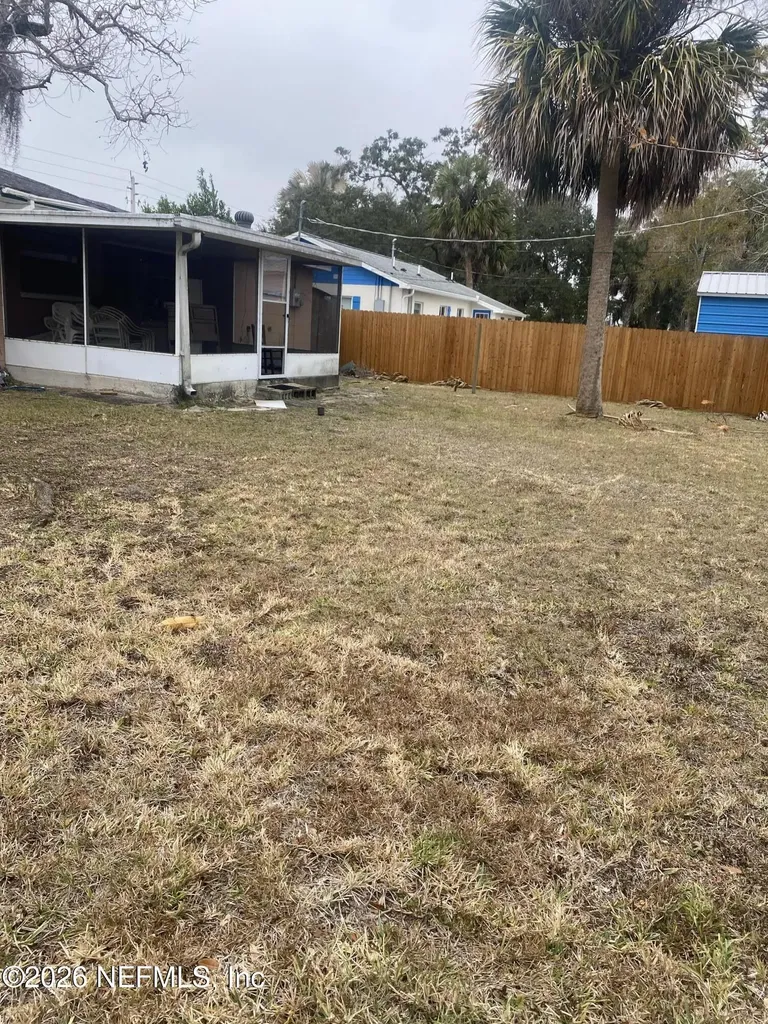 315 White Street Daytona Beach FL 32114