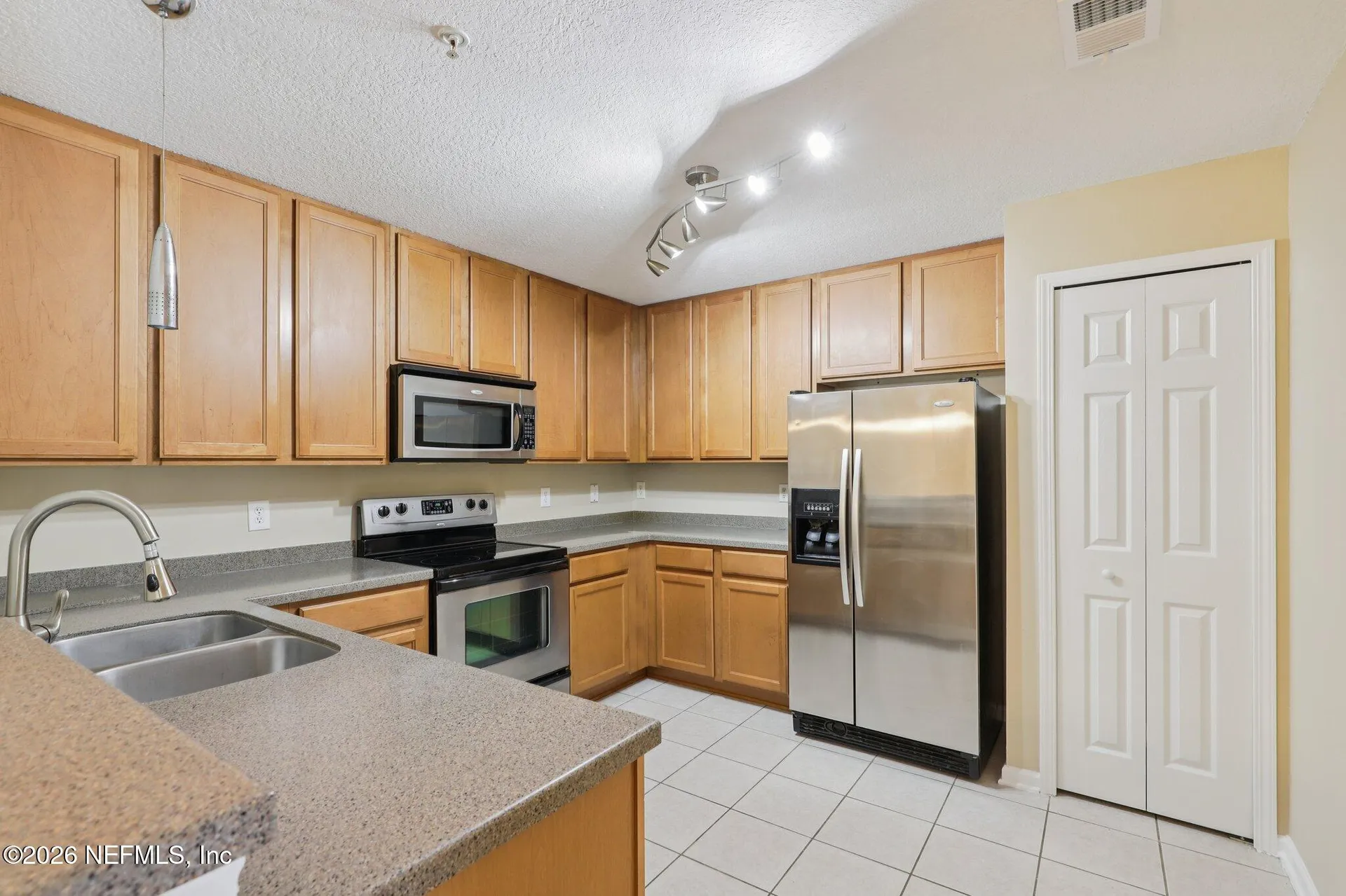 7067 Deer Lodge Circle Jacksonville FL 32256