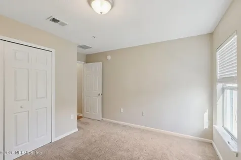 7067 Deer Lodge Circle Jacksonville FL 32256