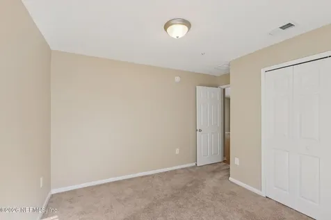 7067 Deer Lodge Circle Jacksonville FL 32256