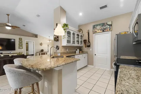 10 Barring Place Palm Coast FL 32137