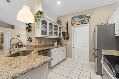 10 Barring Place Palm Coast FL 32137