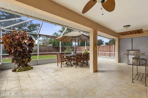 10 Barring Place Palm Coast FL 32137