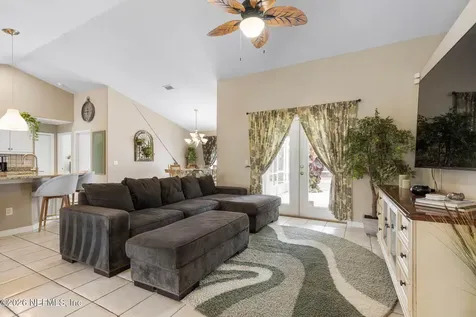 10 Barring Place Palm Coast FL 32137