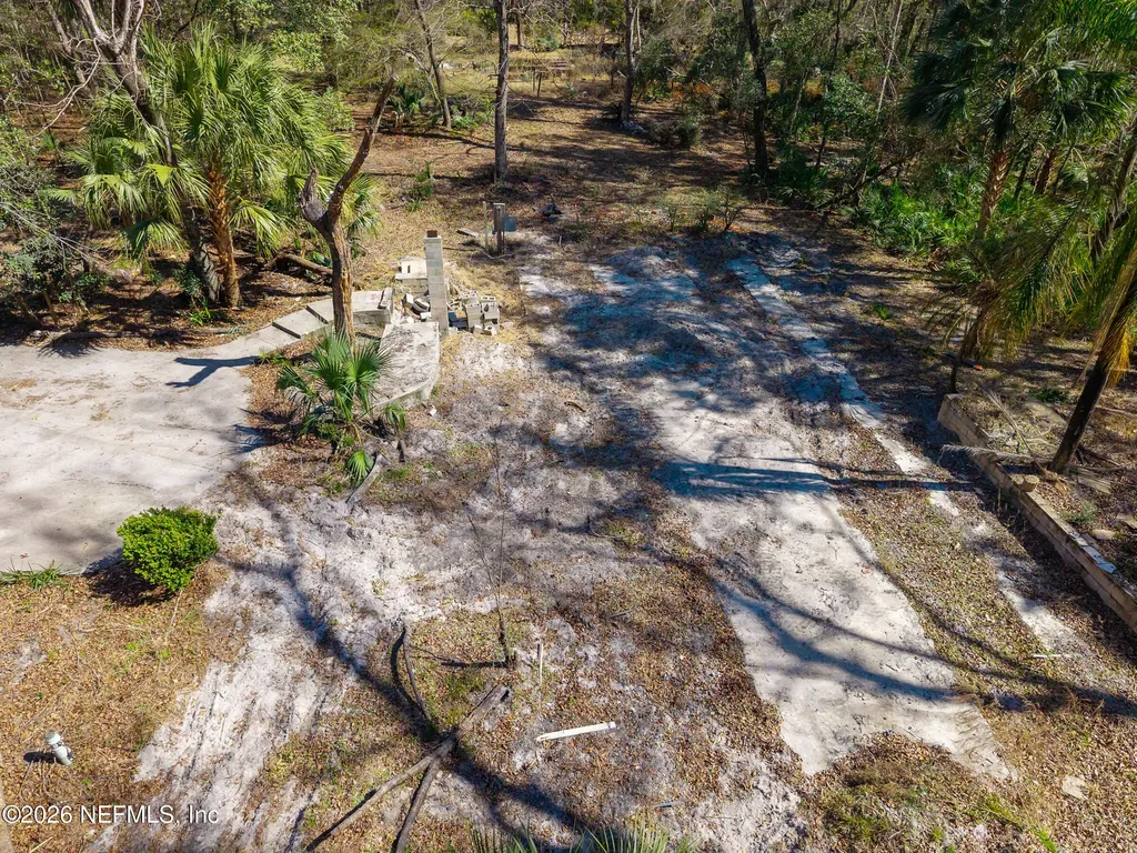 121 & 125 Panther Trail Palatka FL 32177