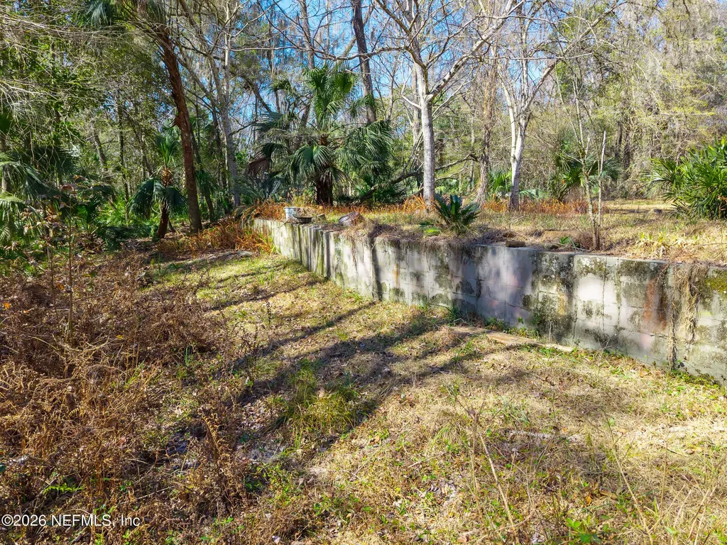 121 & 125 Panther Trail Palatka FL 32177