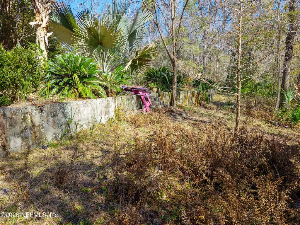 121 & 125 Panther Trail Palatka FL 32177