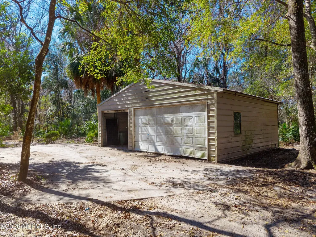121 & 125 Panther Trail Palatka FL 32177