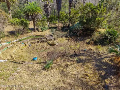 121 & 125 Panther Trail Palatka FL 32177