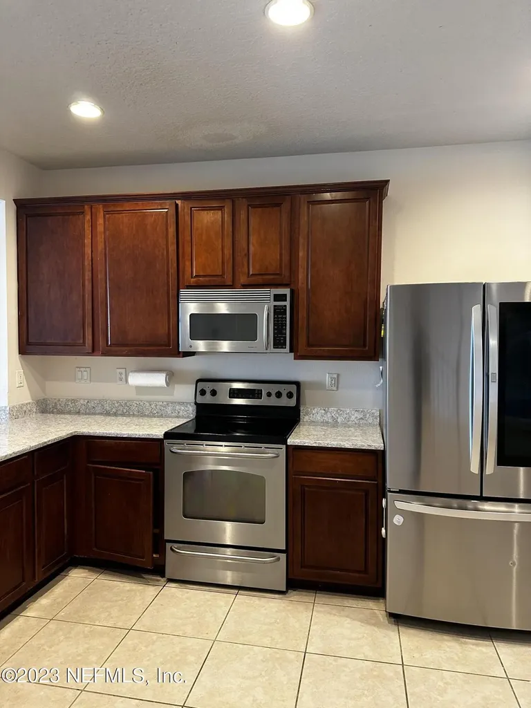 4221 Marblewood Lane Jacksonville FL 32216